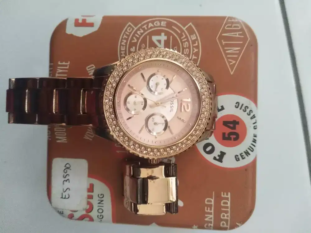 fossil rose gold