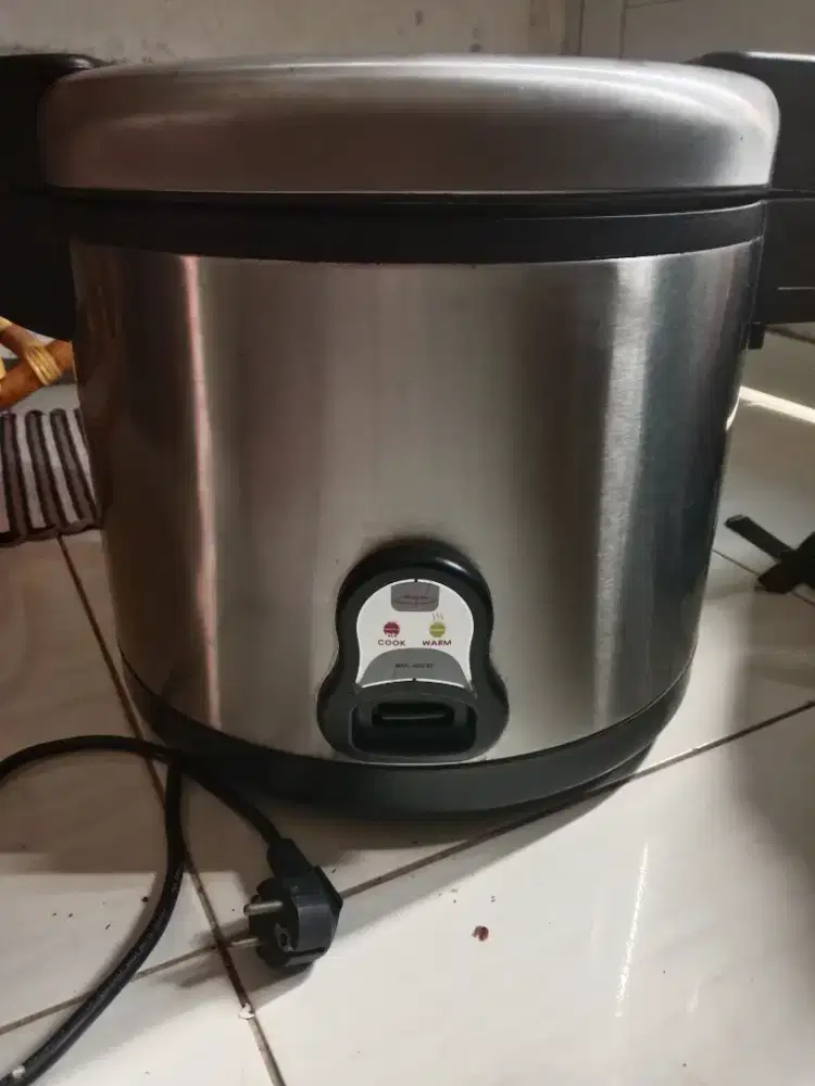Rice cooker maspion mmc 4015 BS 6litter original