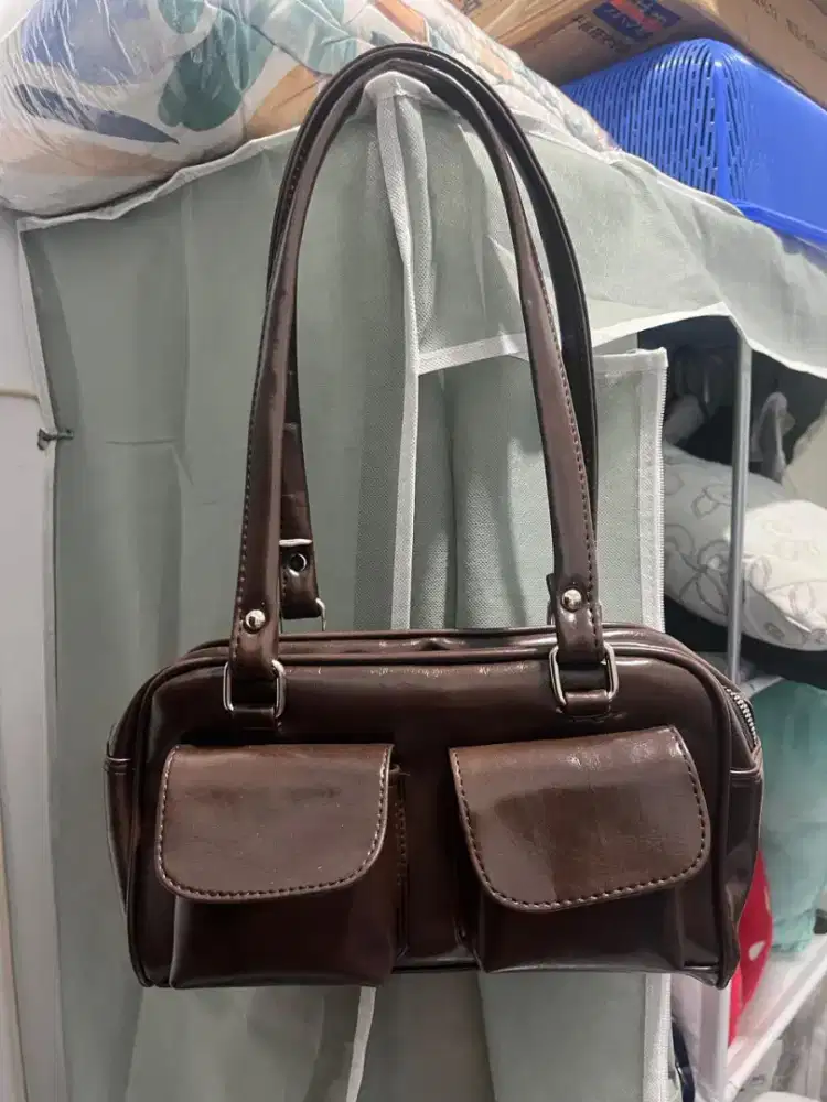 Tas selempang wanita