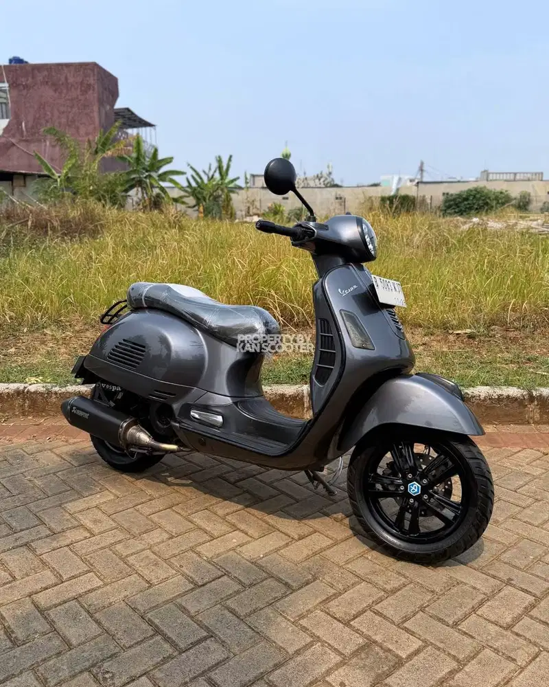 VESPA GTS 150 3V 2015 BERGARANSI