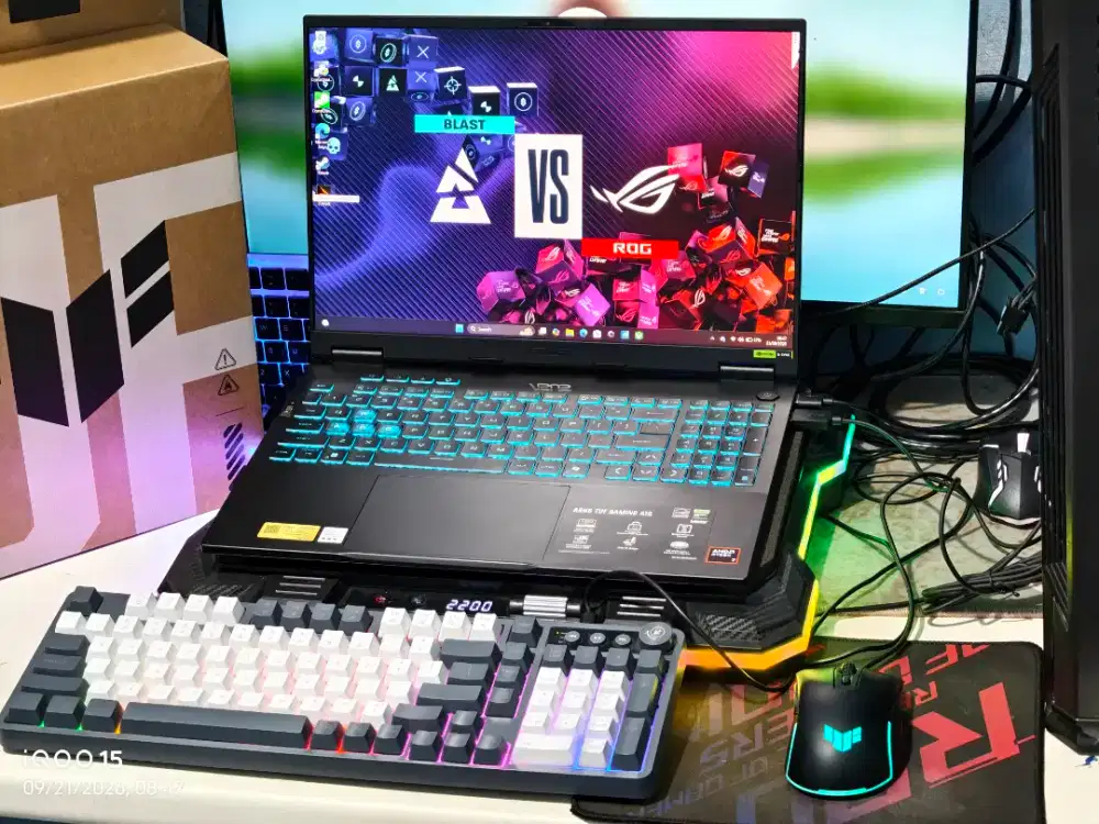 High-End Gaming Laptop ASUS TUFF RTX 5070 Fullset Garansi Resmi