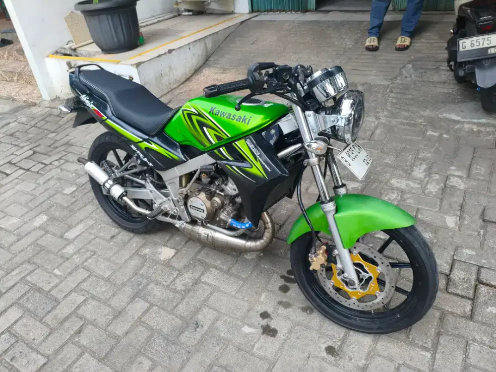 Kawasaki Ninja R 2013