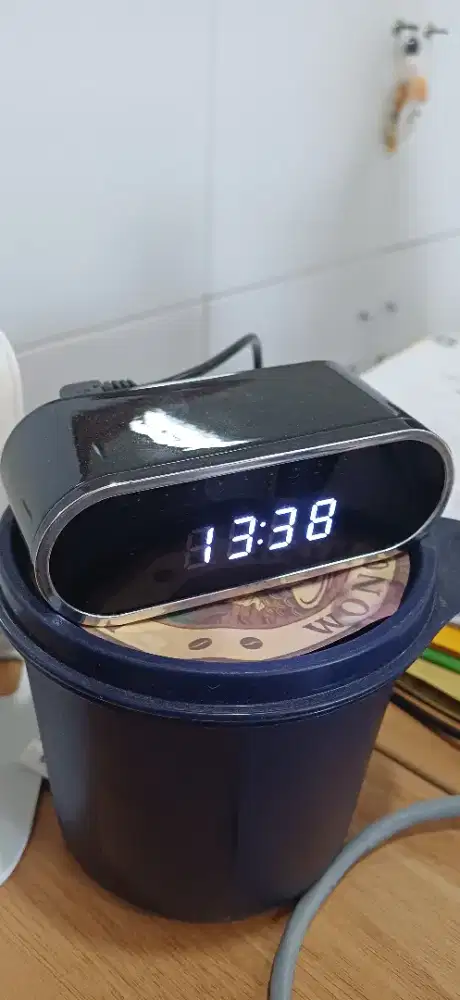 Jam meja cctv nightvision