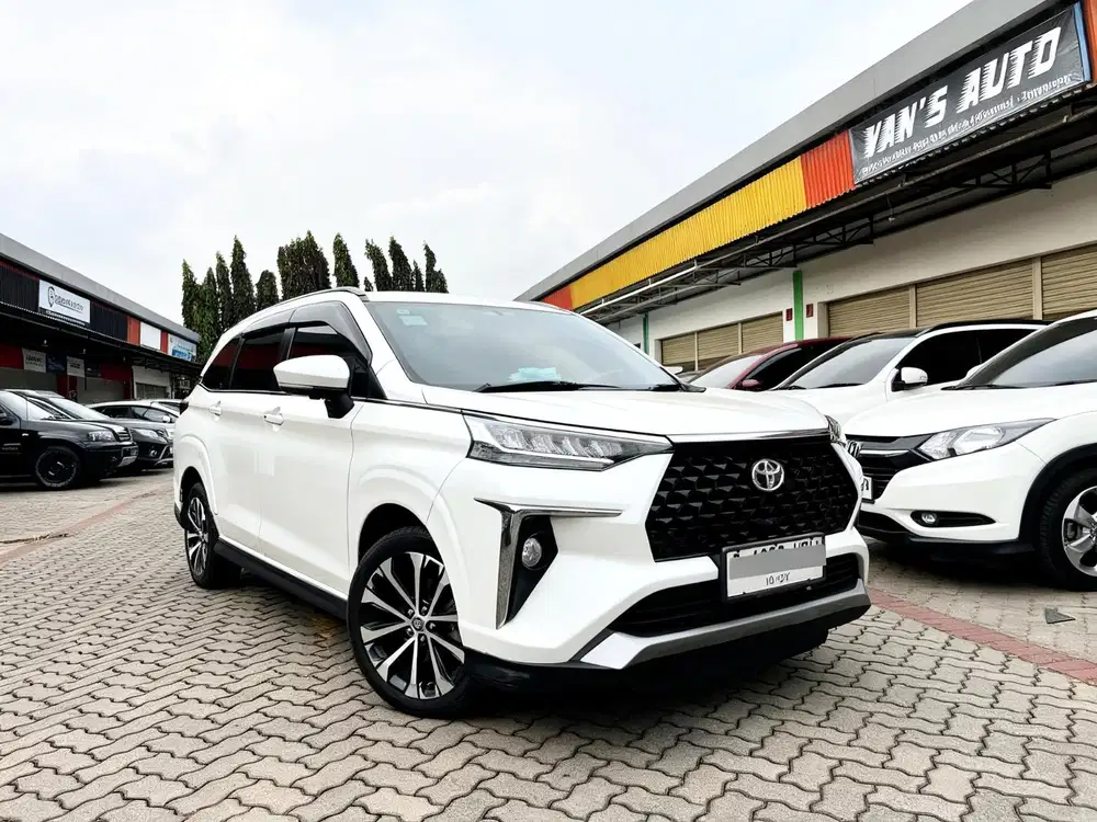 DP & JT KM 20 RB TOYOTA ALL NEW VELOZ Q 2022 AT PLATINUM WHITE