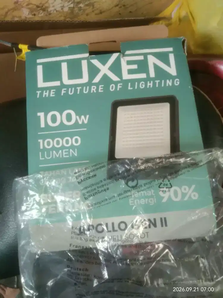 Lampu sorot luxen Apollo gen II Baru 100wat
