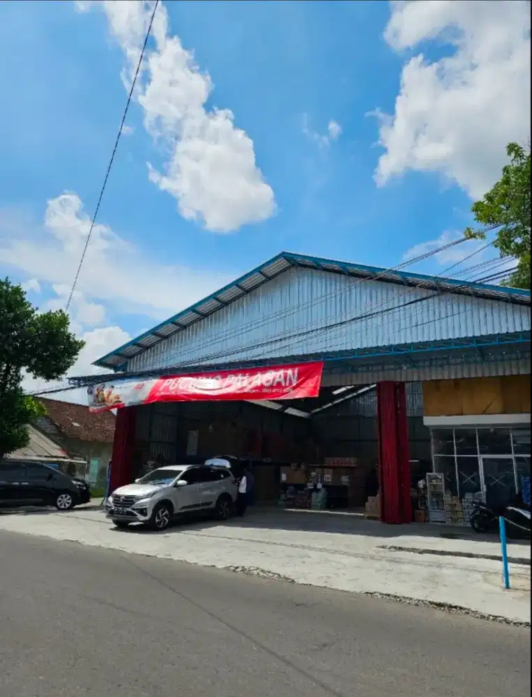 Dicari kurir Pengiriman menggunakan motor roda 2 dan motor roda 3