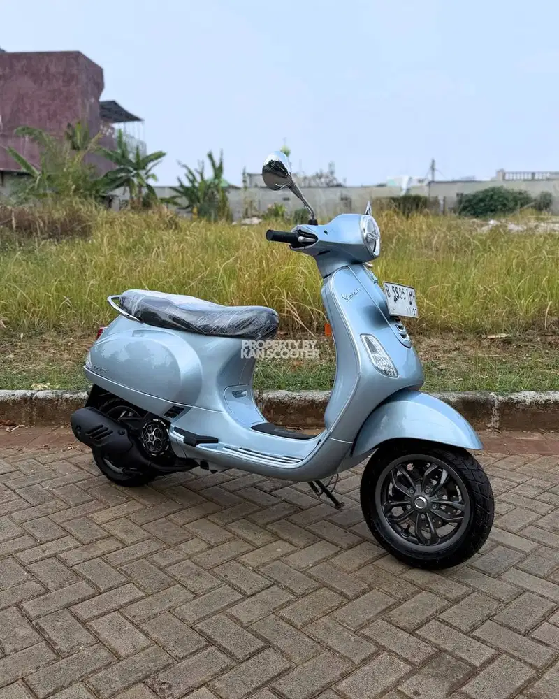 VESPA LX 125 iGET FACELIFT 2022 BERGARANSI