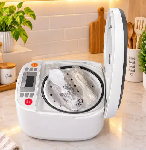 RICE COOKER ELECTROLUX ERC6603W FUZZY LOGIC 1,8 LITER PRODUK ORIGINAL