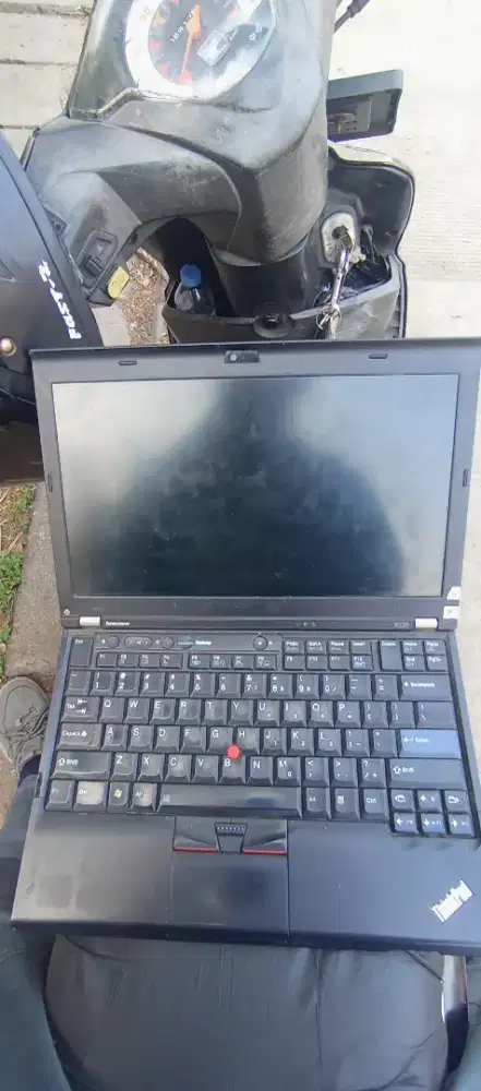 Jual cepat Laptop Thinkpad X220