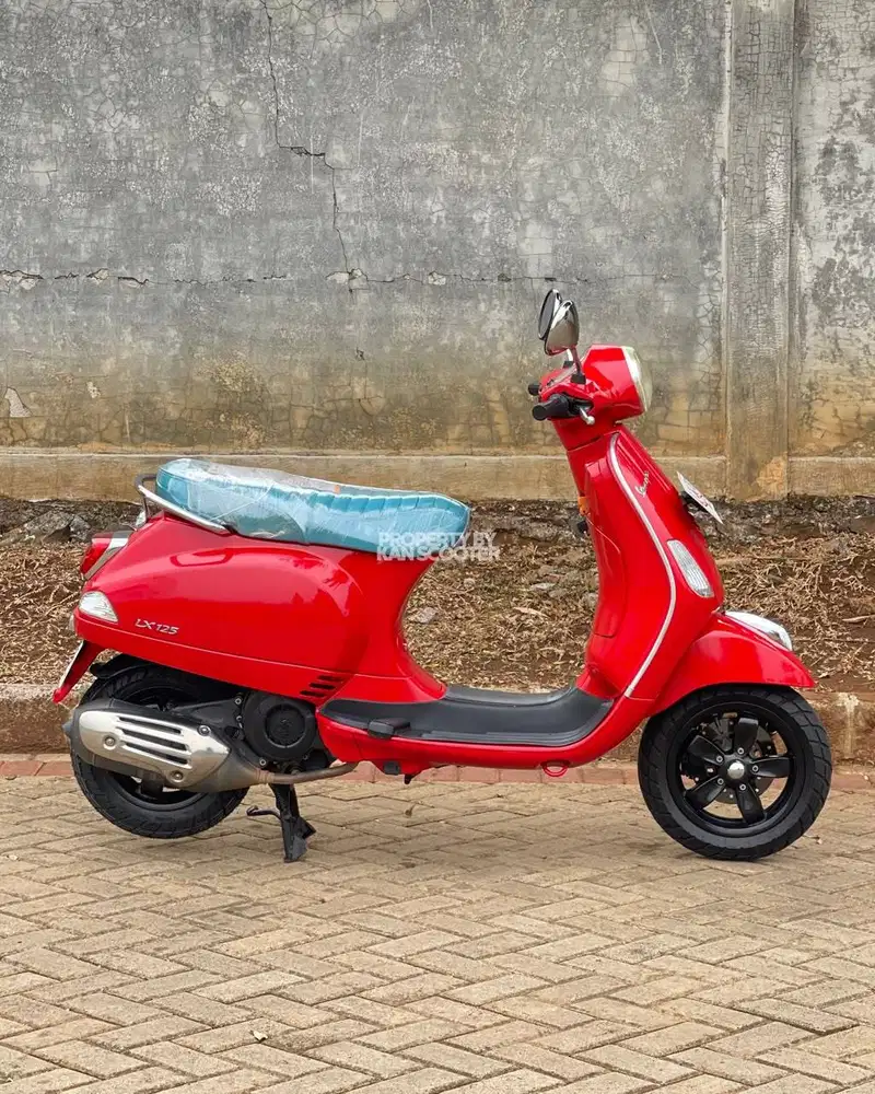 VESPA LX 125 iGET 2017 TERMURAH