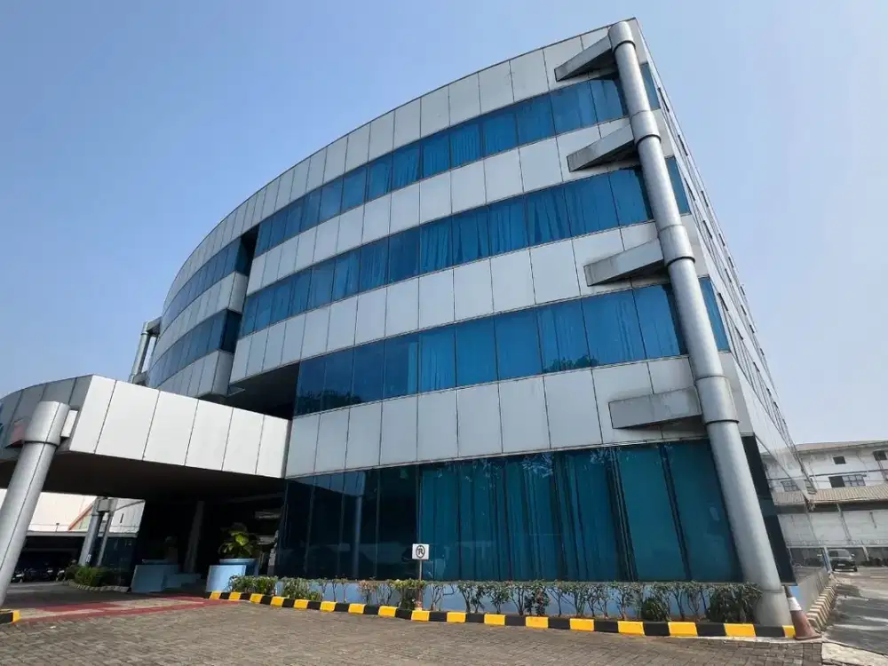 Kantor di Wisma Megah Luas 67 sqm Fitted Area Suter Lokasi Strategis