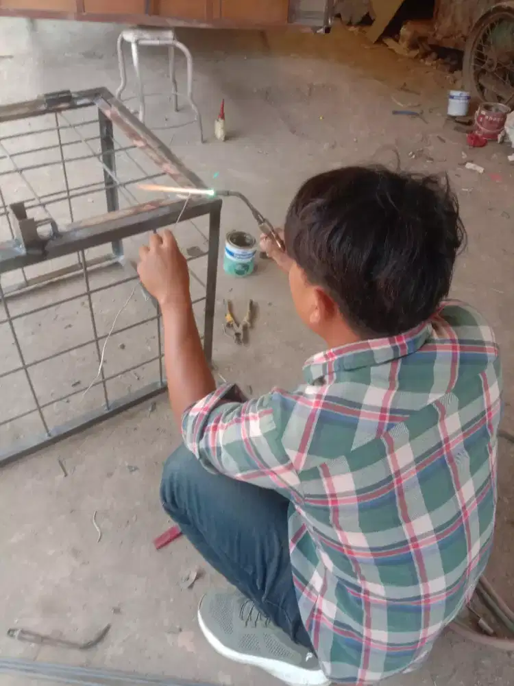 tukang las panggilan