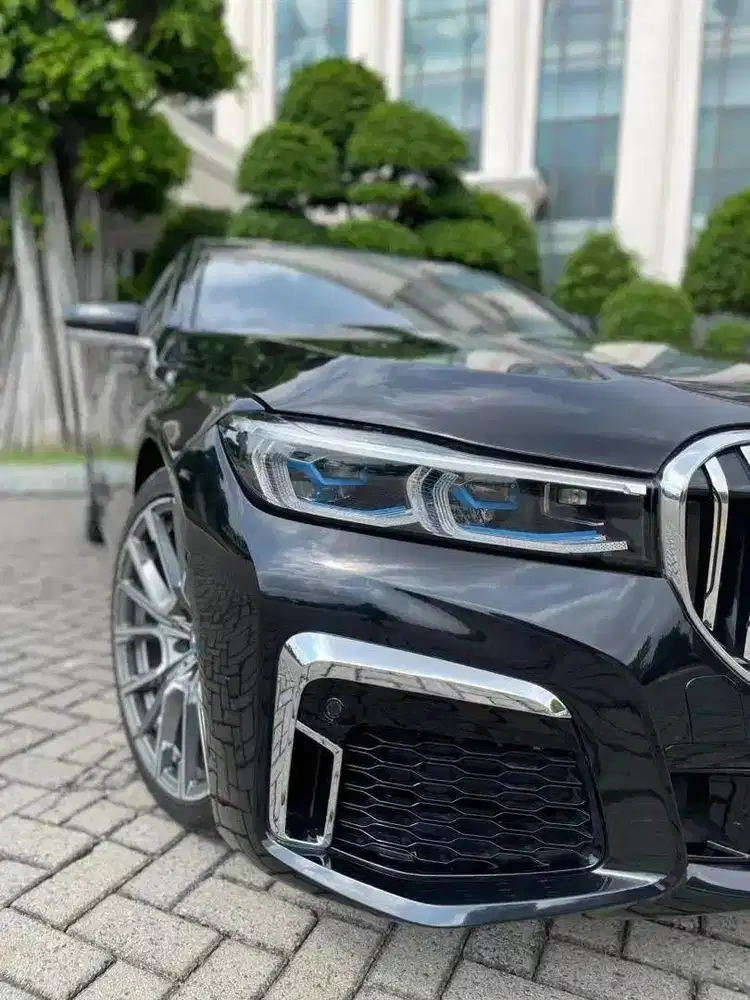 bmw 730li (2017)