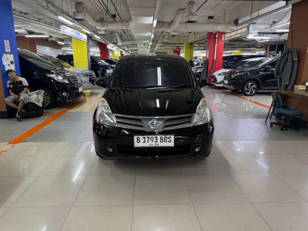 Nissan Livina Sv 2013