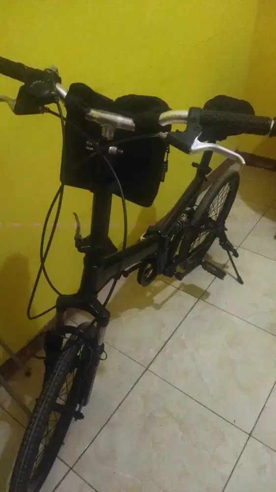Jual Sepeda lipat masih layak pakai
