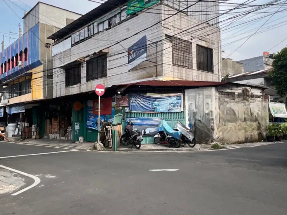 Jual Ruko Hook Area Panglima Polim Kebayoran Baru, Jakarta Selatan – Dekat Melawai