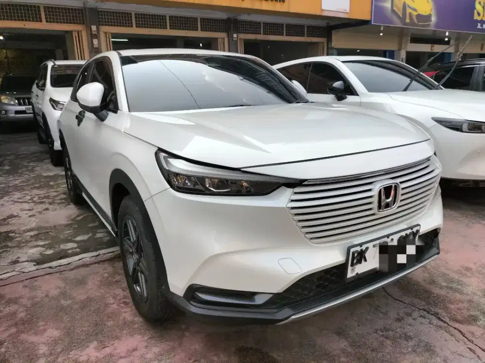 Odo 20rb ‼️Honda HRV E CVT Putih 2024 (NIK 2023)