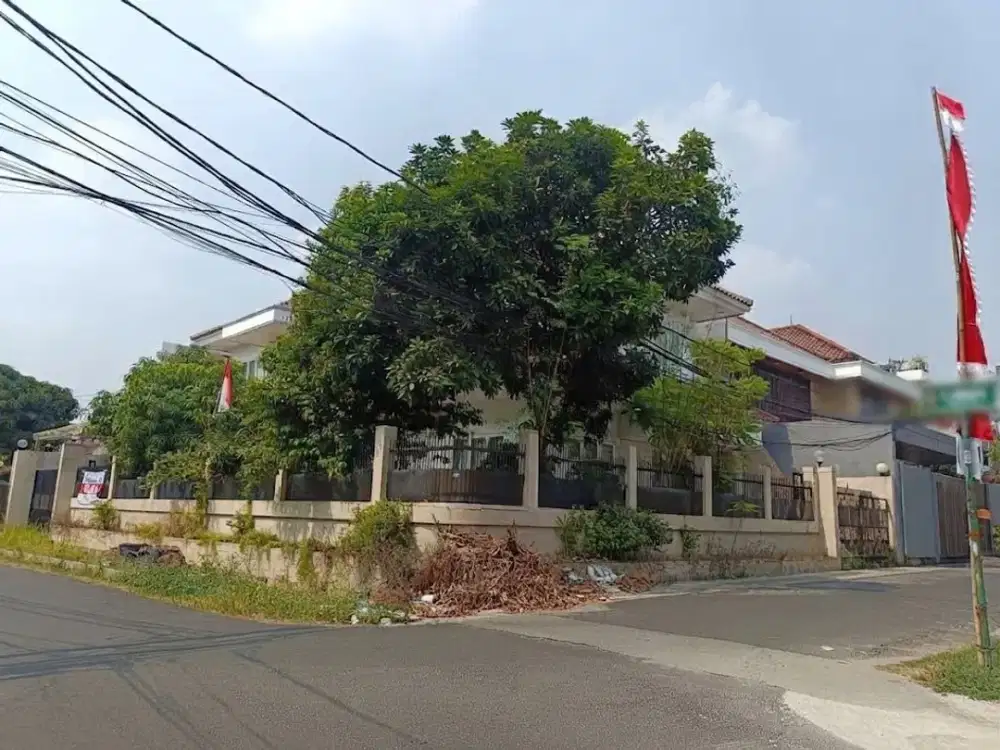 Rumah Hook 2 Lantai SHM LT 415m² Kav. DKI Meruya Utara Jakbar
