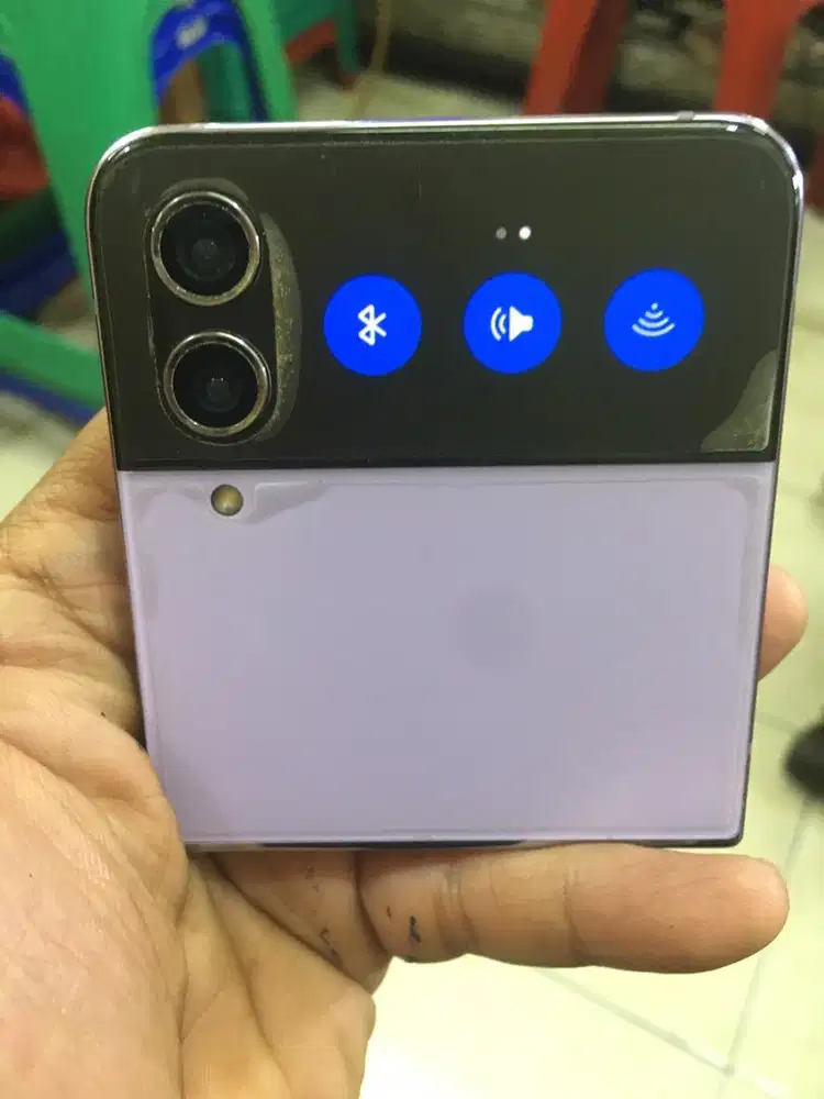Dijual samsung z flip 4  lengkap minus lcd dalam