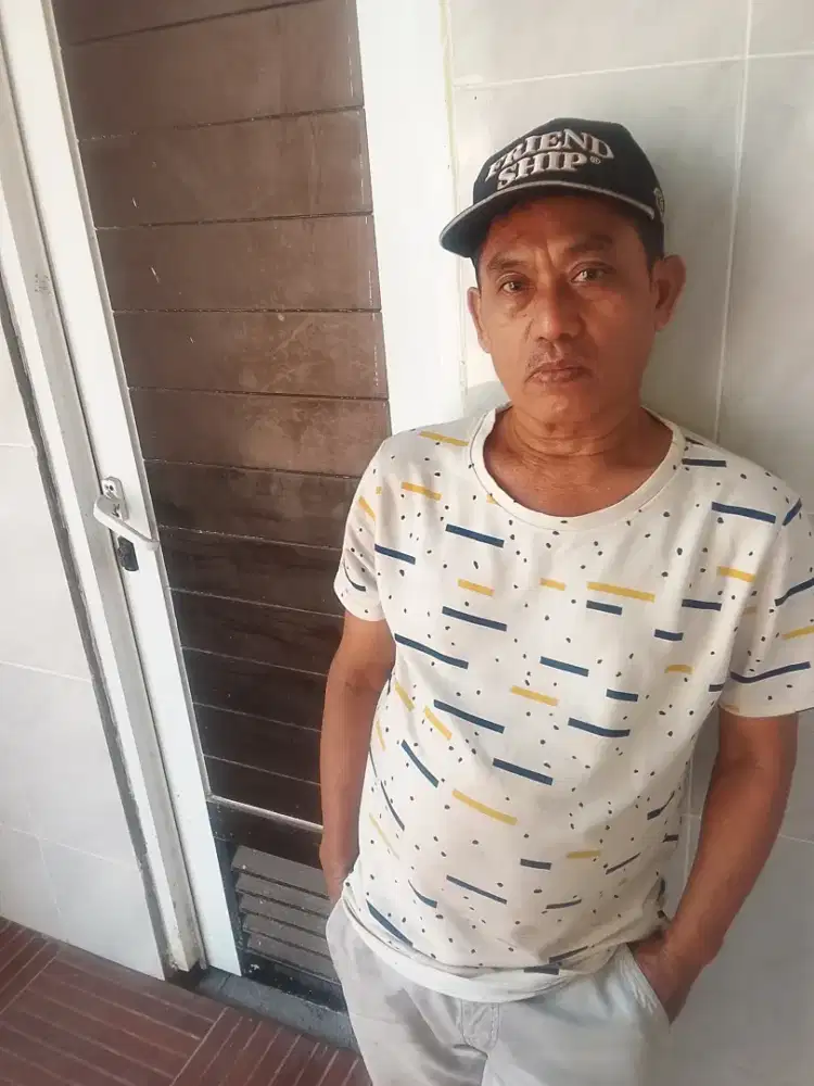 Saya mau kerja, kebersihan di rumah atau di kantor,resto,cuci sayur