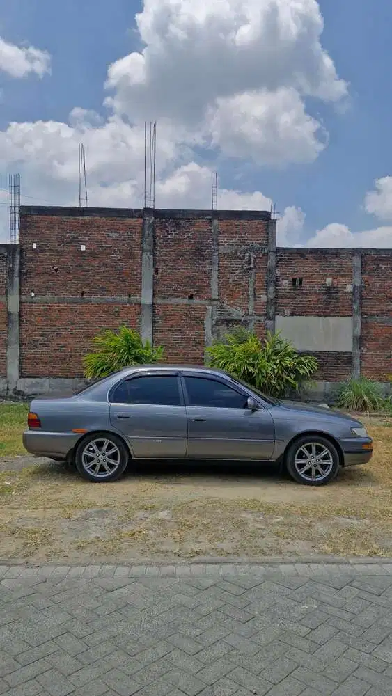 Toyota Corolla 1993 Bensin