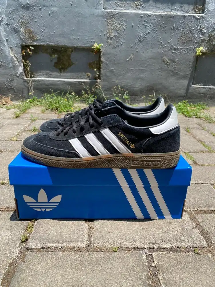 Adidas Spezial Black and White