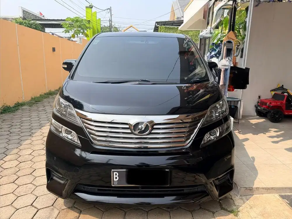 Toyota Vellfire 2011 Bensin