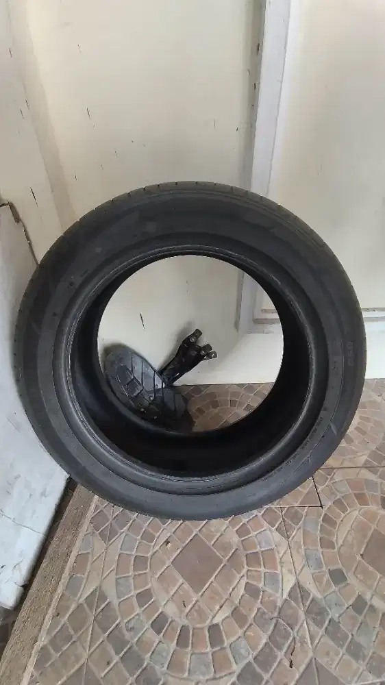 Ban dunlop 215/55 R17 (09-18)