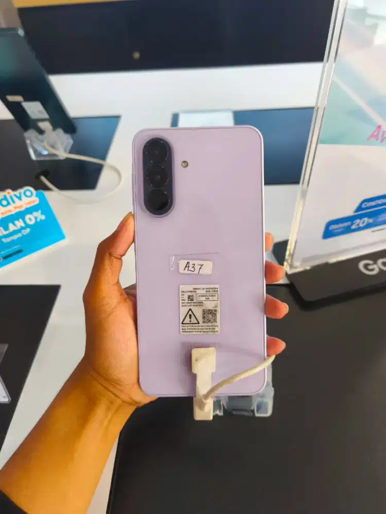 SAMSUNG GALAXY A37 5G RAM 8/128GB | Garansi Resmi