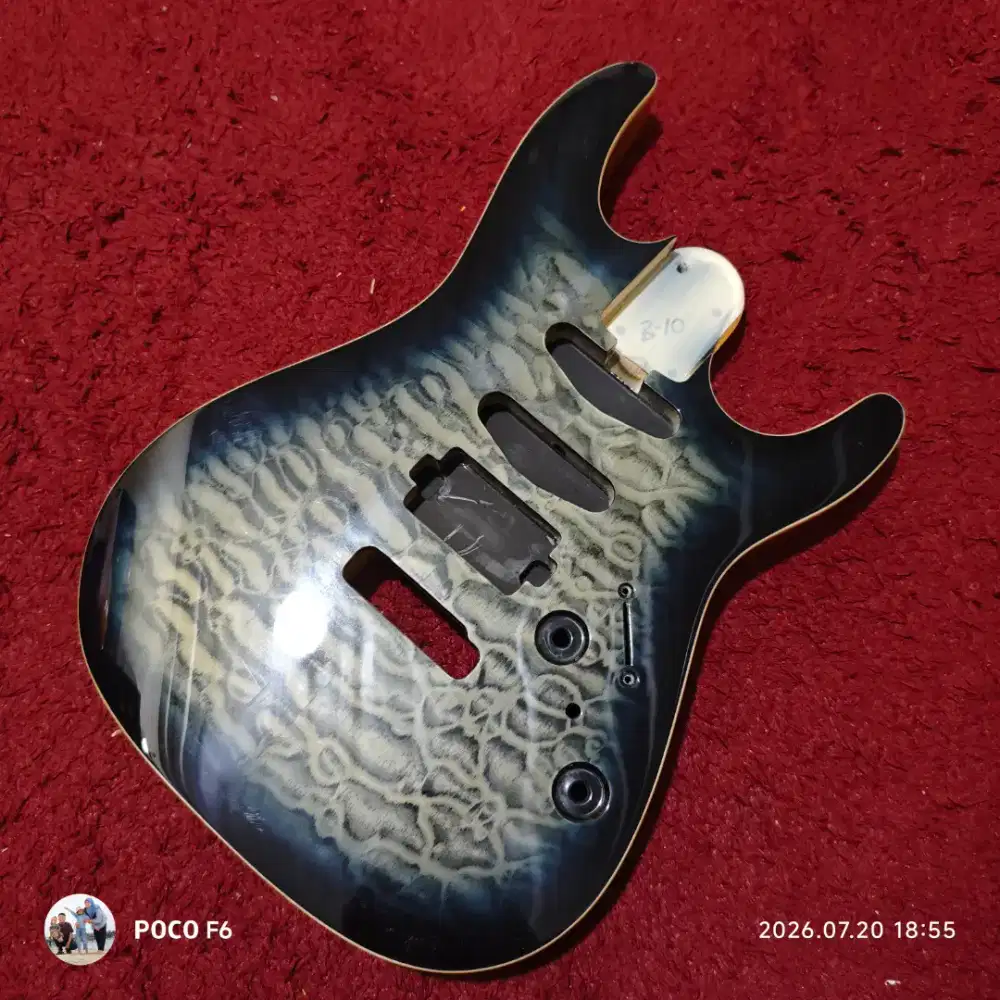Body gitar original Harly Benton untuk 24 fret beli gak jadi pakai