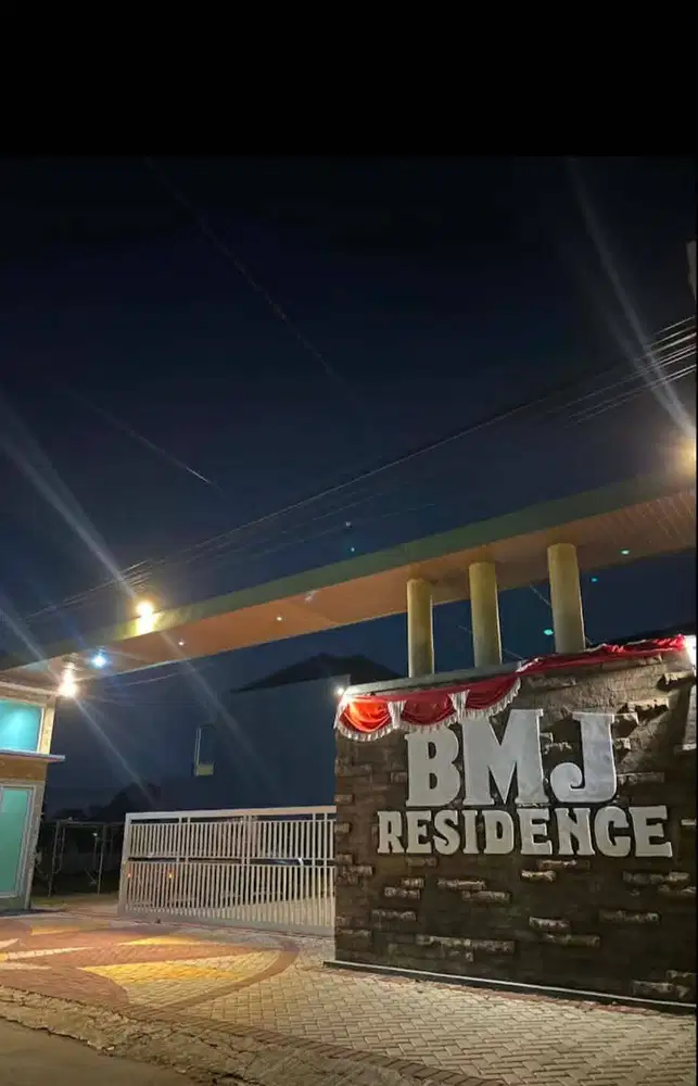 Perumahan Mewah, Siap Huni Baru LT 151 meter, paling Pojok