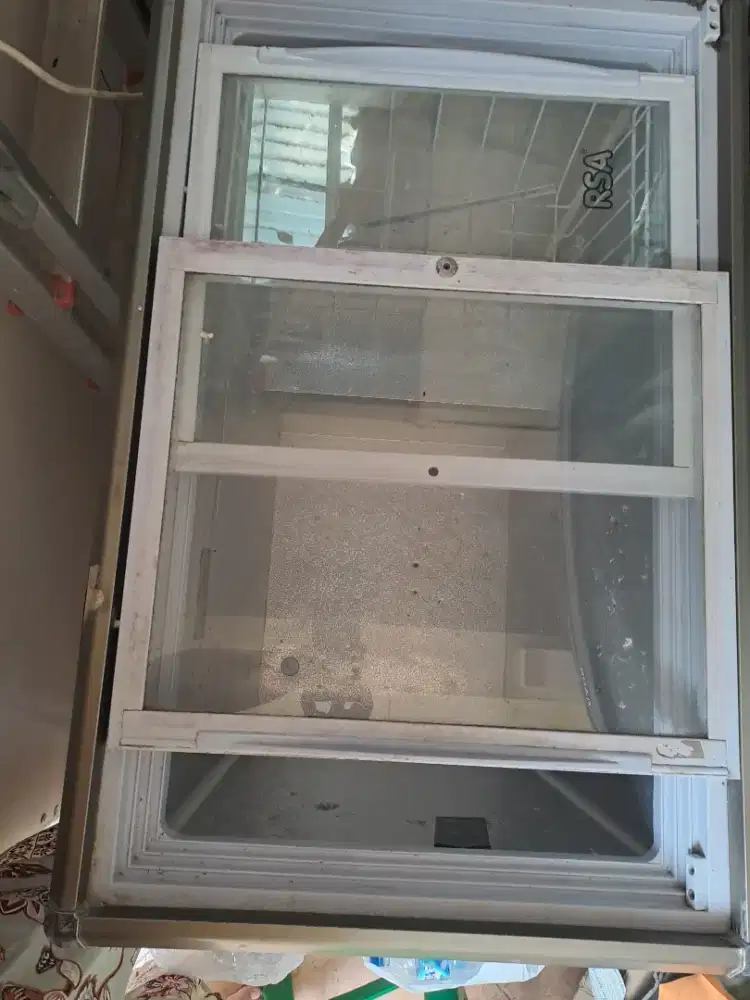 Freezer RSA 170 liter