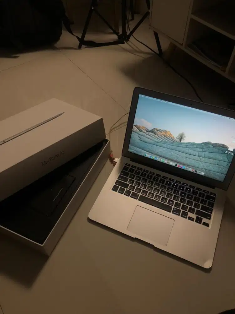 Macbook Air 2017 iBox 8/128GB