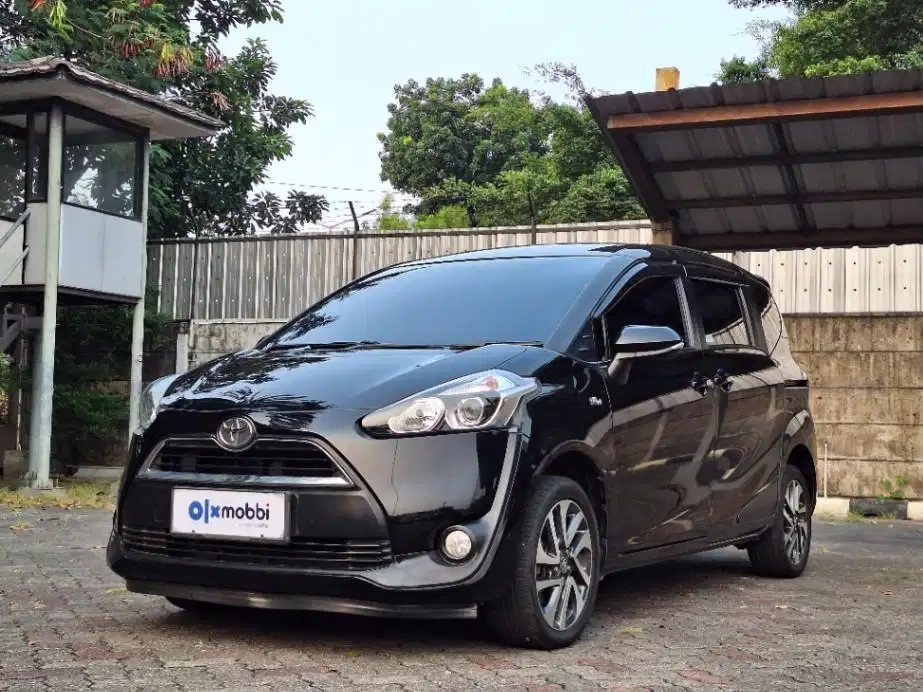 Garansi 1 Th - Toyota Sienta 1.5 V Bensin-AT 2018 Hitam
