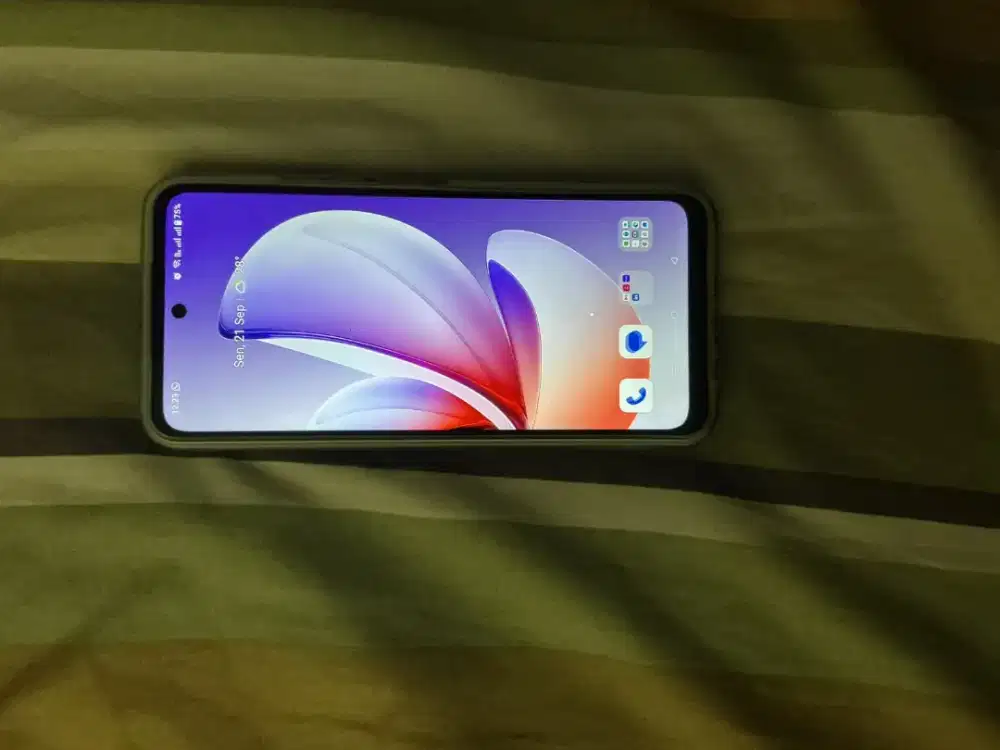 realme C71 6GB+12GB* |128GB (6300 Baterai | 45W Fast Charge |  | NFC)