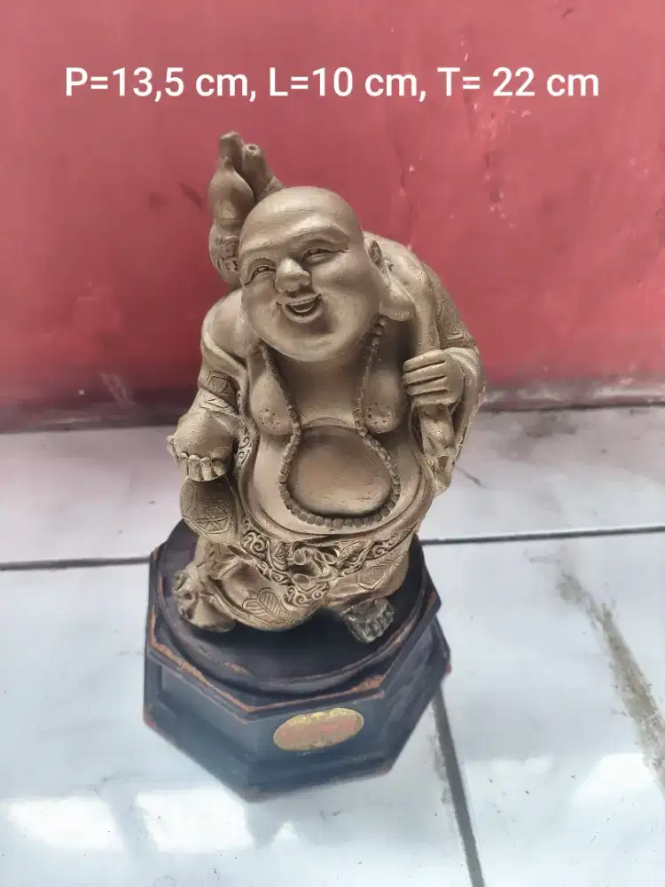 Patung Budha Julai