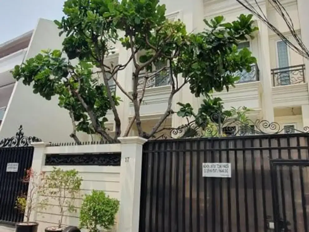 Dijual Rumah di Kebon Kacang Jakarta Pusat (Akses 2 Mobil)