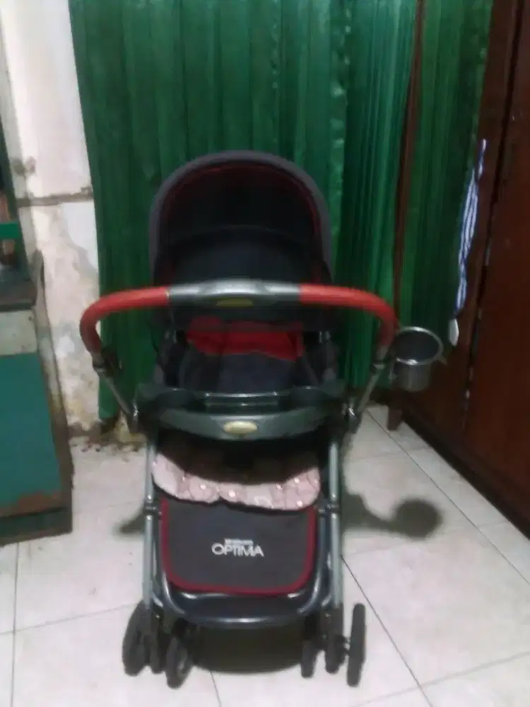 Stroler bisa dorong dua arah masih bagus