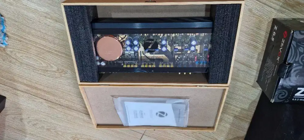 Power Amplifier Zevox ZA 806 AB