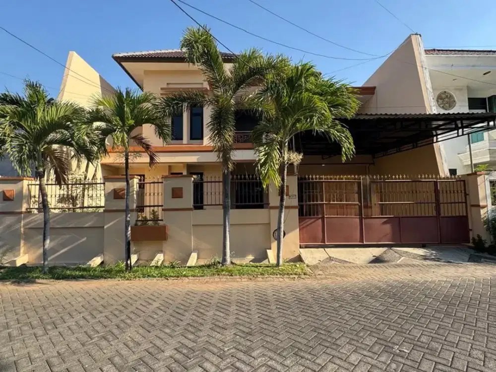 Disewakan Rumah Bagus, Mewah, dan Murah di Manyar Kertoadi