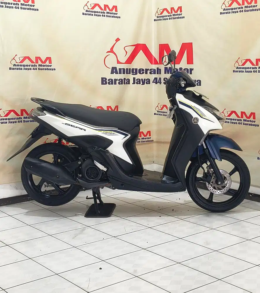 Tersedia Yamaha Gear 125 Tahun 2022 warna putih