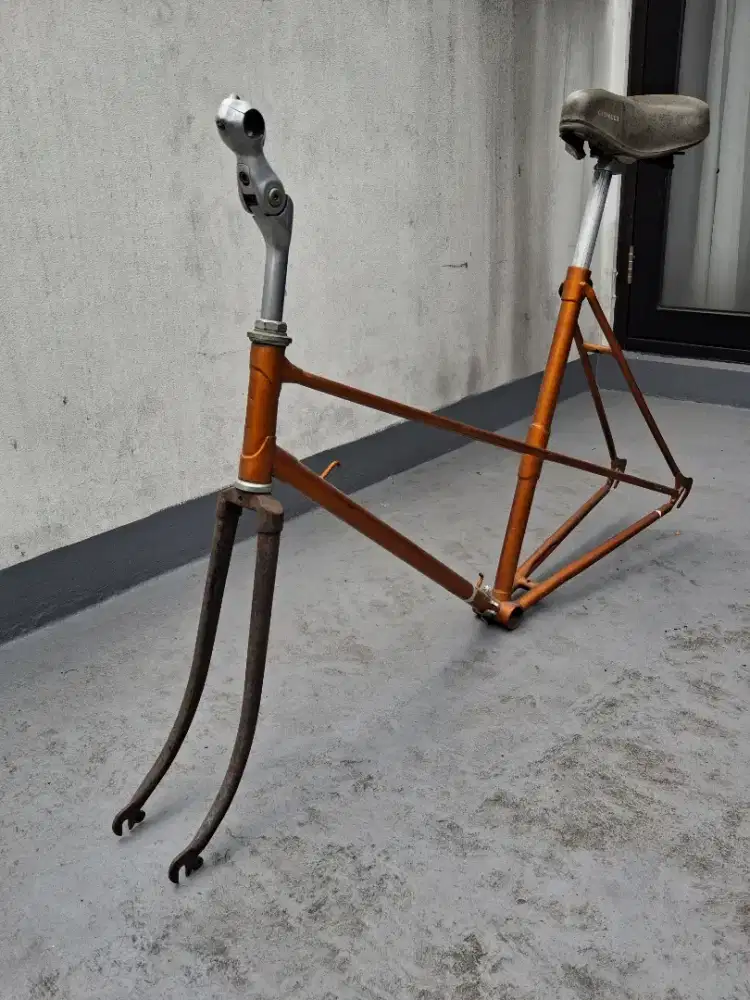 Frame sepeda Mixte uk.27