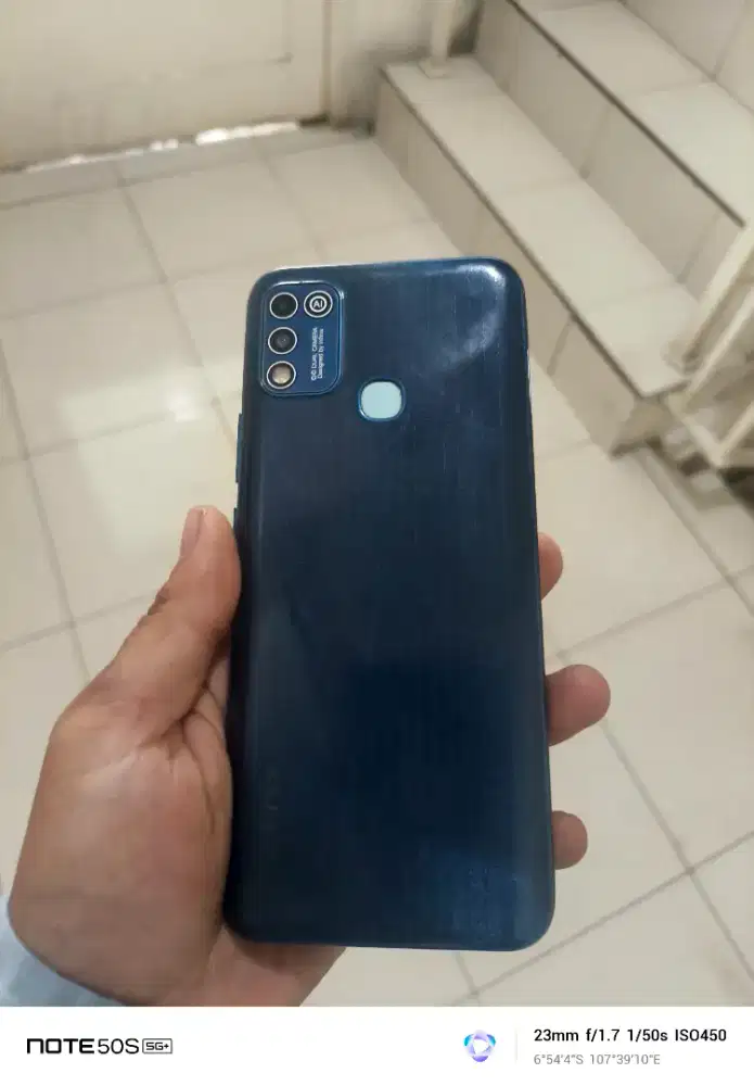 Infinix hot 11 play ram 4/64gb