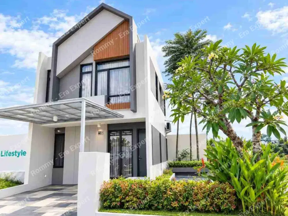 Dijual Rumah 2 Lantai mewah full furnish Lokasi Strategis dekat Akses Tol Selangkah ke Jakarta