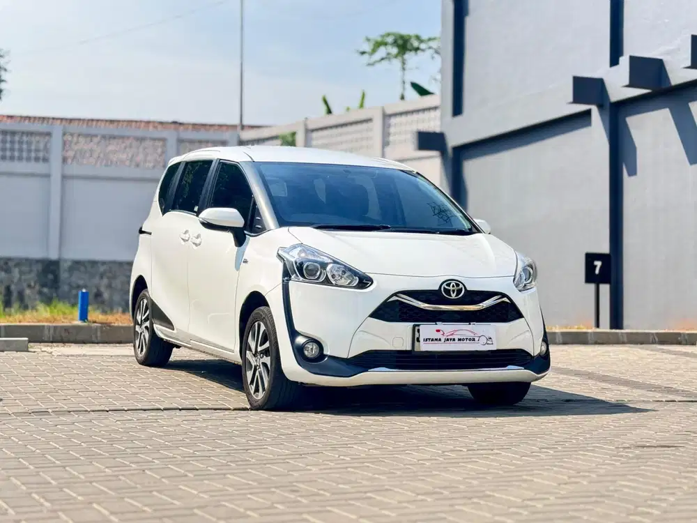 Toyota Sienta V AT th 2020 #istana jaya motor