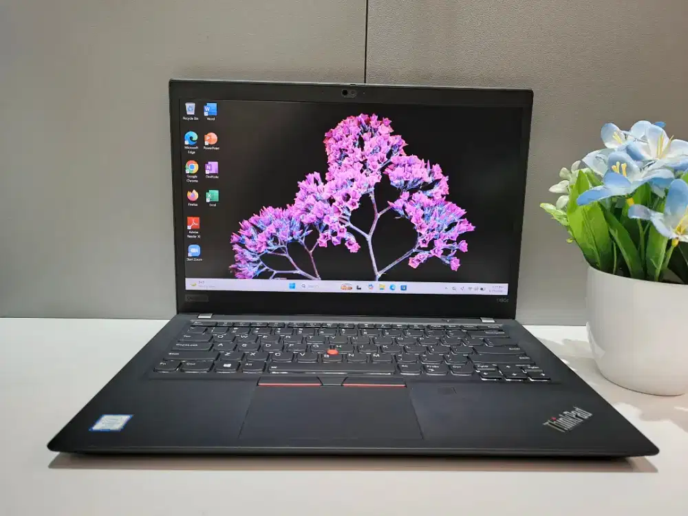 Laptop Kantor Murah! Siap Pakai Lenovo Thinkpad T490S RAM 8 GB