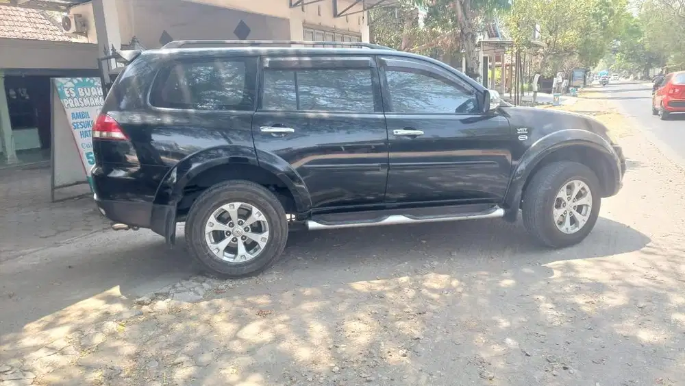 Pajero Sport Dakar 2.4 AT 2014