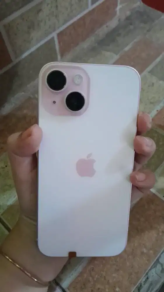 iPhone 15 128 inter