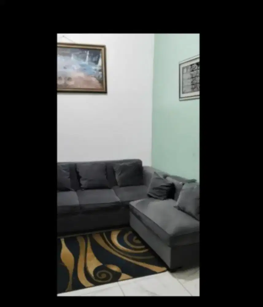 Sofa minimalize bentu L