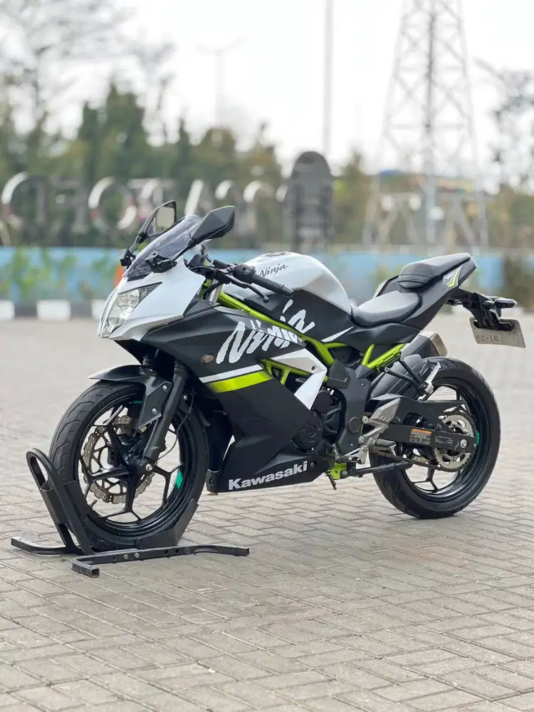 KAWASAKI NINJA 250 MONO SL PUTIH 2020 KM 8K PAJAK PANJANG NO MINUS